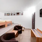 Gasthof Kralovska Cesta 3*