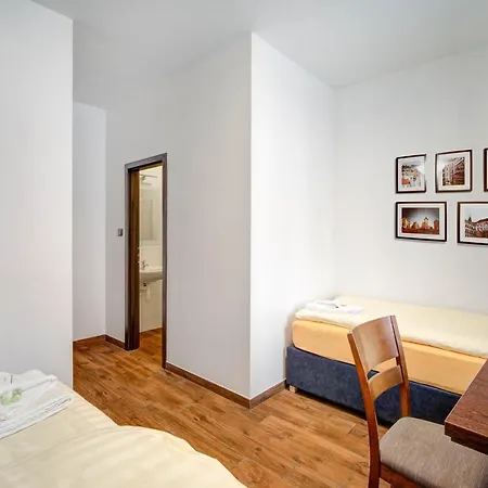 Kralovska Cesta Gasthuis 3*