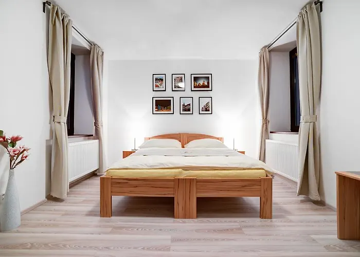 Kralovska Cesta Gasthuis 3*