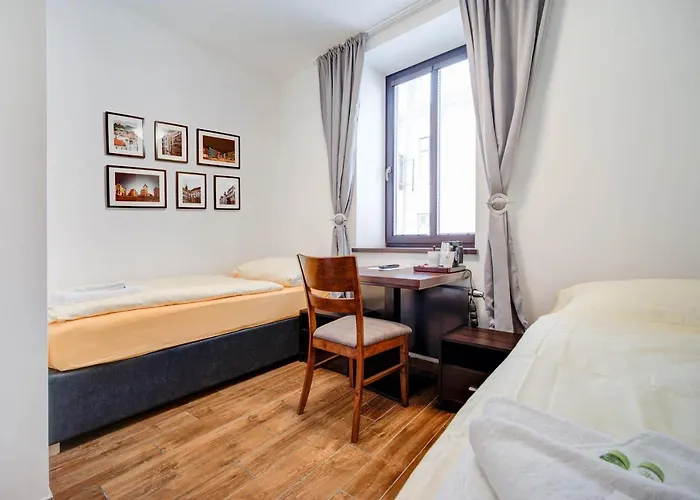 Kralovska Cesta Gasthuis 3*